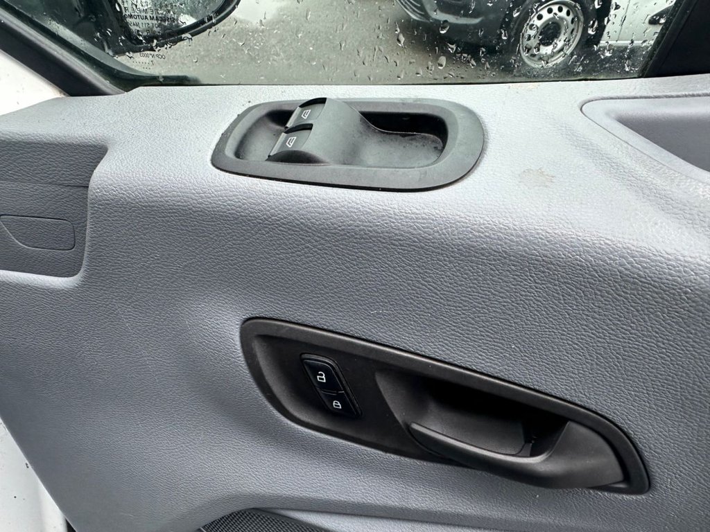 Used Ford Transit 2018 for sale - 77534697: Photo 17