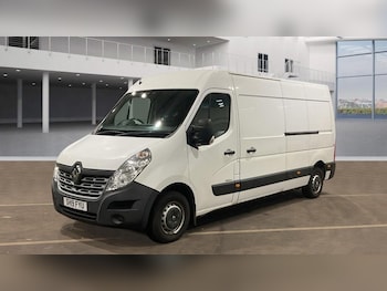 Renault Master feature image