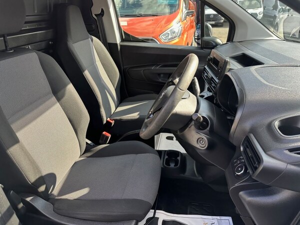 Used Vauxhall Combo 2019 for sale - 76119281: Photo 11