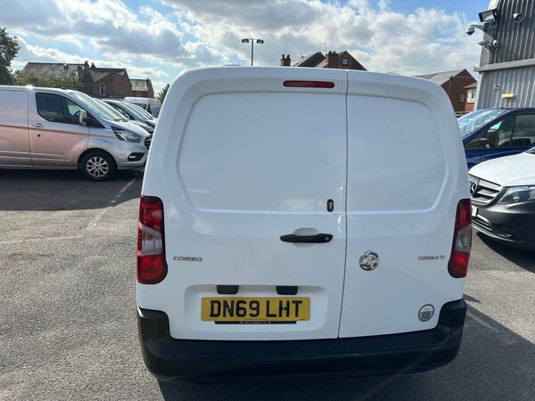Used Vauxhall Combo 2019 for sale - 76119281: Photo 5