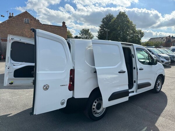 Used Vauxhall Combo 2019 for sale - 76119281: Photo 7