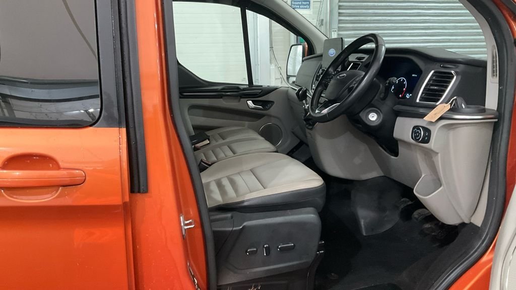 Used Ford Tourneo Custom 2019 for sale - 77172301: Photo 20