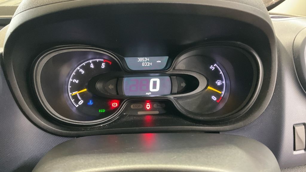 Used Vauxhall Vivaro 2016 for sale - 77680854: Photo 10