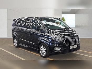Used Ford Tourneo Custom 2018 for sale - 78501294: Photo