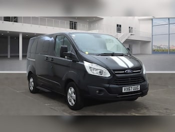 Used Ford Tourneo Custom 2017 for sale - 76941586: Photo