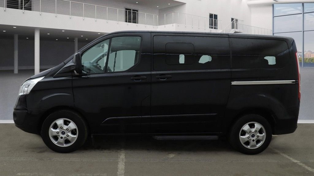 Used Ford Tourneo Custom 2017 for sale - 76941586: Photo 8