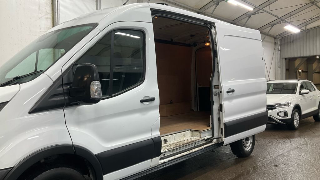 Used Ford Transit 2023 for sale - 77205468: Photo 17