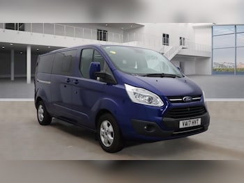 Used Ford Tourneo Custom 2017 for sale - 76178414: Photo