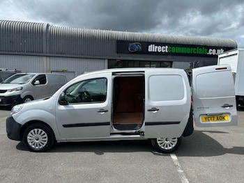 Used Renault Kangoo 2017 for sale - 78811248: Photo
