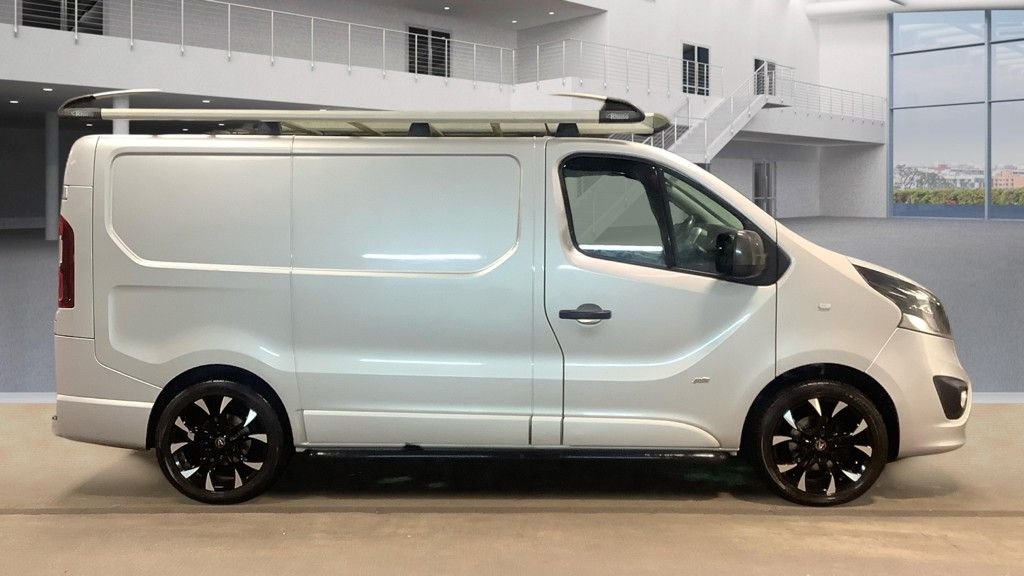 Used Vauxhall Vivaro 2015 for sale - 77280819: Photo 10