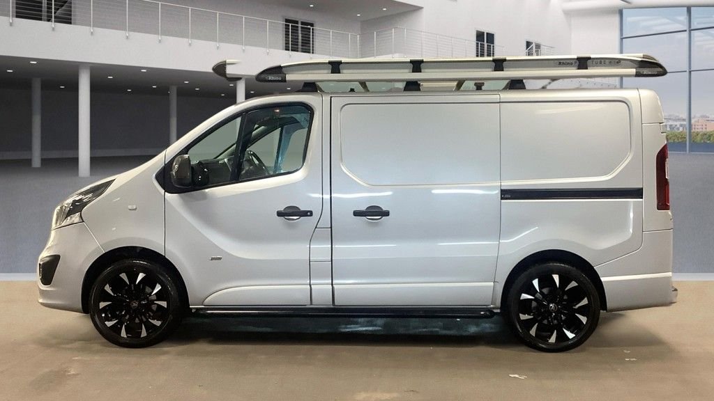 Used Vauxhall Vivaro 2015 for sale - 77280819: Photo 4
