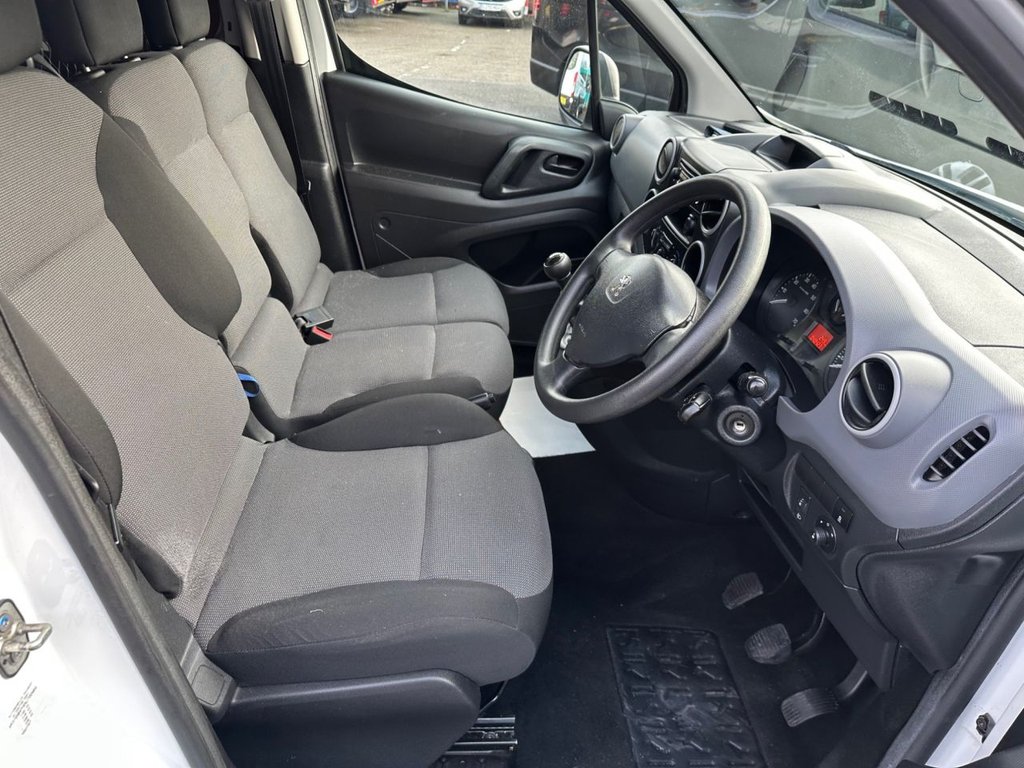 Used Peugeot Partner 2017 for sale - 77372853: Photo 15