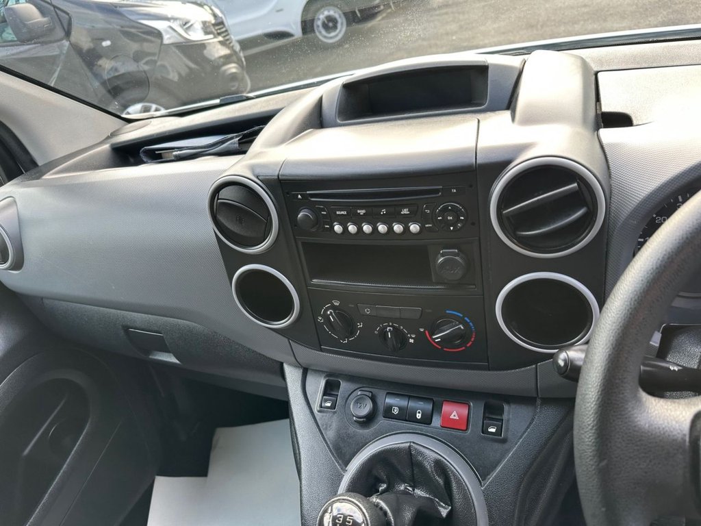 Used Peugeot Partner 2017 for sale - 77372853: Photo 18