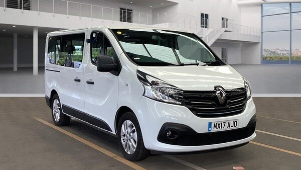 Used Renault Trafic 2017 for sale - 75685238: Photo 3