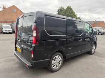 Used Renault Trafic 2018 for sale - 79723112: Photo