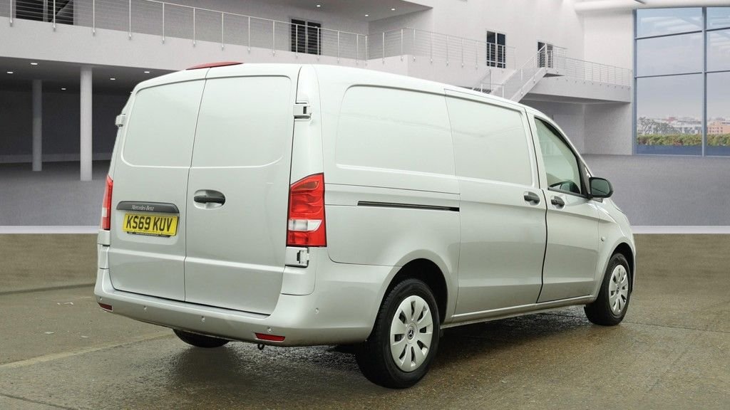 Used Mercedes-Benz Vito 2019 for sale - 77205401: Photo 7