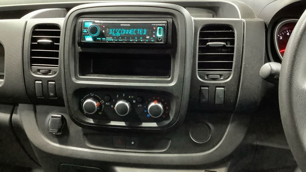 Used Renault Trafic 2021 for sale - 77470519: Photo 12