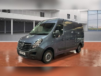 Vauxhall Movano feature image