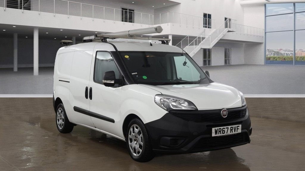 Used Fiat Doblo 2017 for sale - 77205397: Photo 3