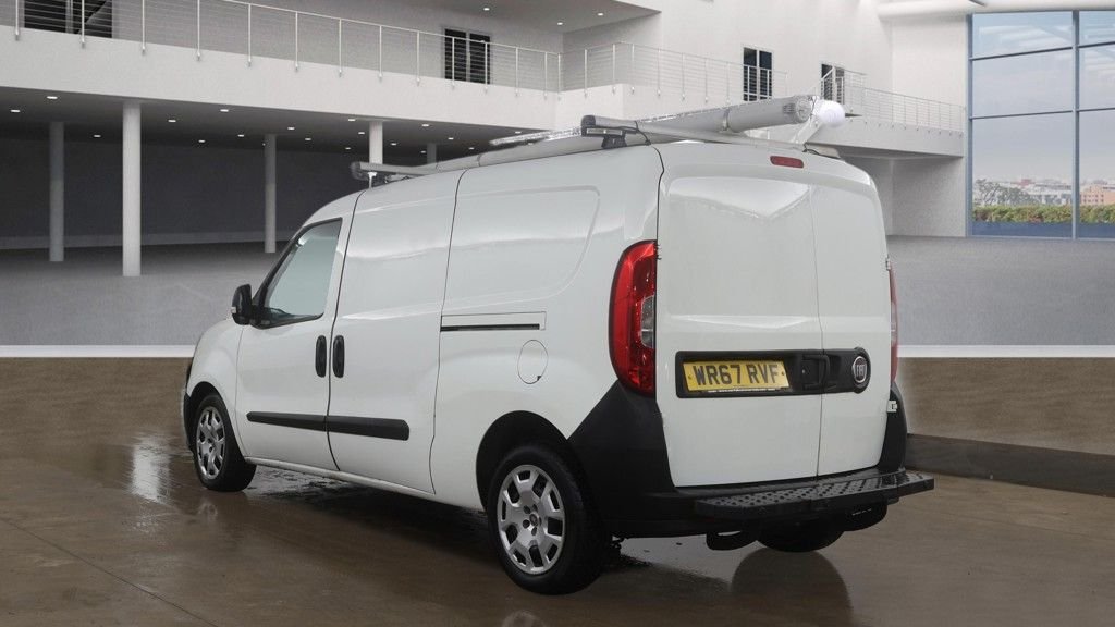 Used Fiat Doblo 2017 for sale - 77205397: Photo 5