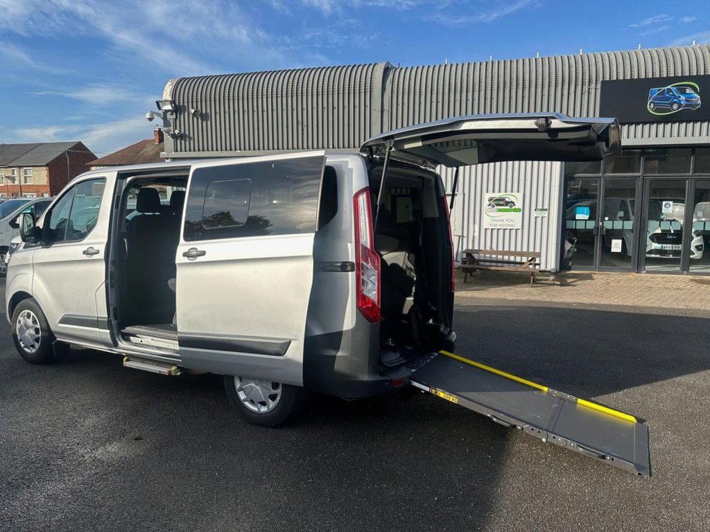 Used Ford Tourneo Custom 2018 for sale - 76267162: Photo 4