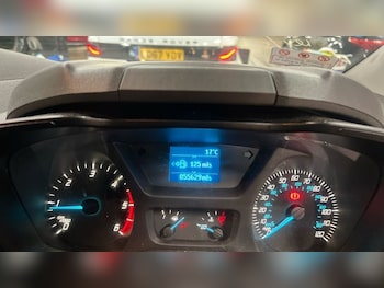 Used Ford Tourneo Custom 2018 for sale - 76267162: Photo
