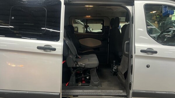 Used Ford Tourneo Custom 2018 for sale - 76267162: Photo 8