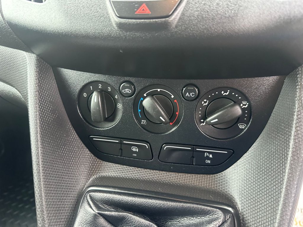 Used Ford Transit Connect 2017 for sale - 78102782: Photo 20