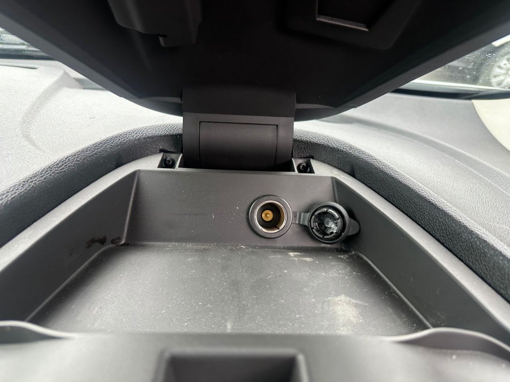 Used Ford Transit Connect 2017 for sale - 78102782: Photo 25