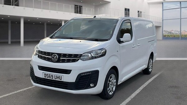 Used Vauxhall Vivaro 2019 for sale - 76250115: Photo 1