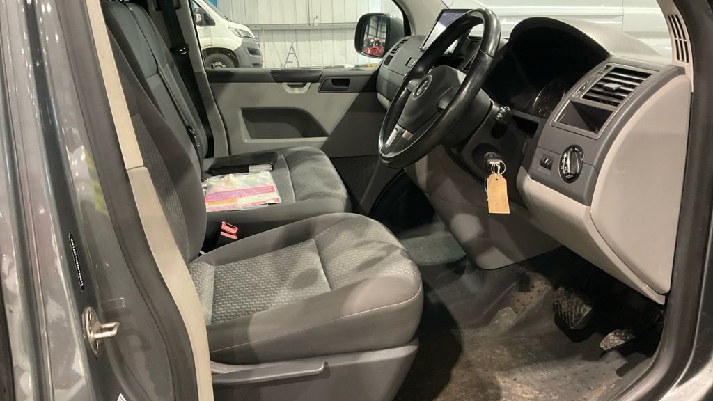 Used Volkswagen Transporter 2015 for sale - 77499398: Photo 13