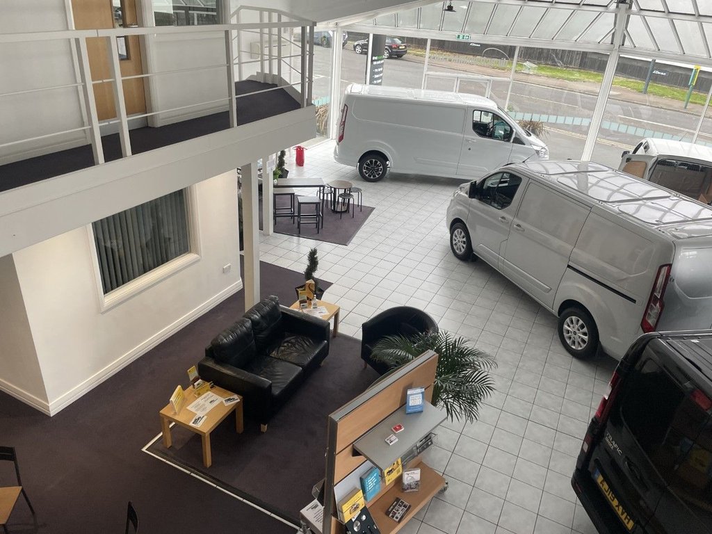 Used Volkswagen Transporter 2015 for sale - 77499398: Photo 23