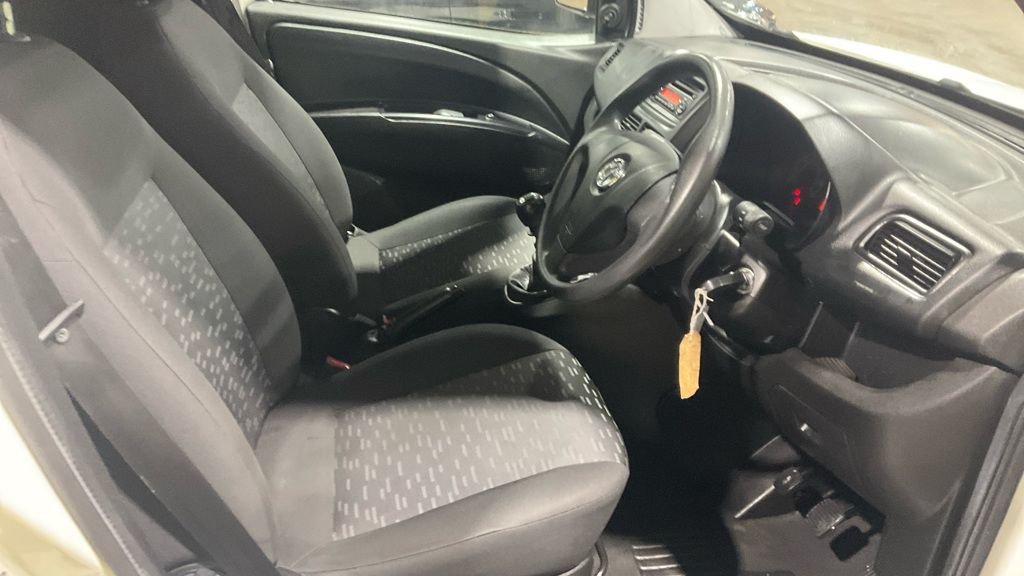 Used Vauxhall Combo 2018 for sale - 77342073: Photo 13
