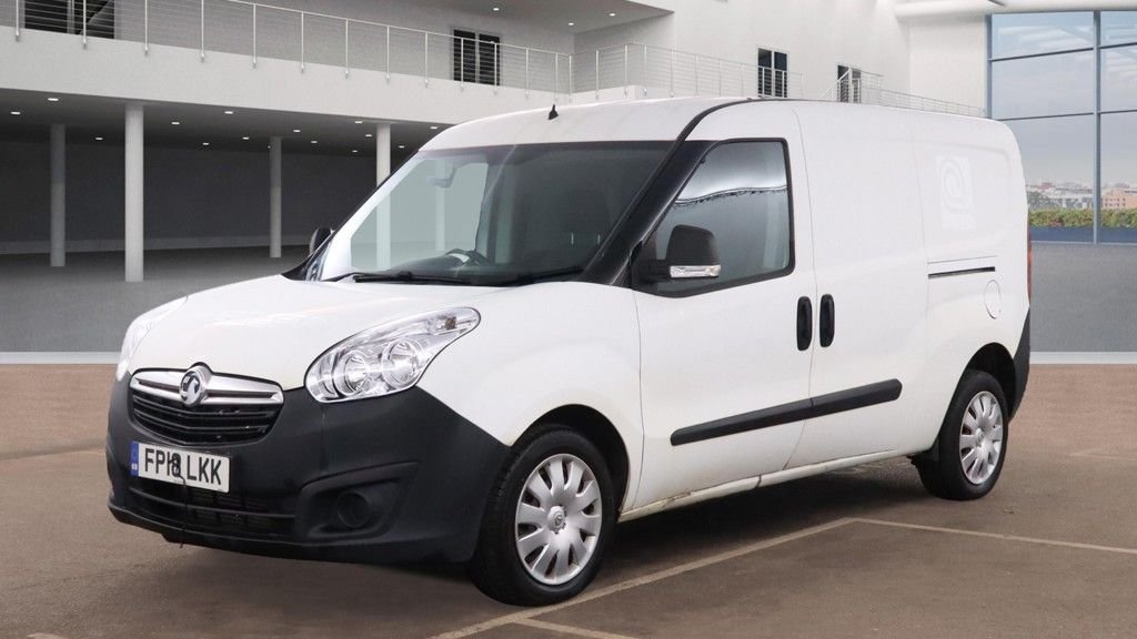 Used Vauxhall Combo 2018 for sale - 77342073: Photo 5