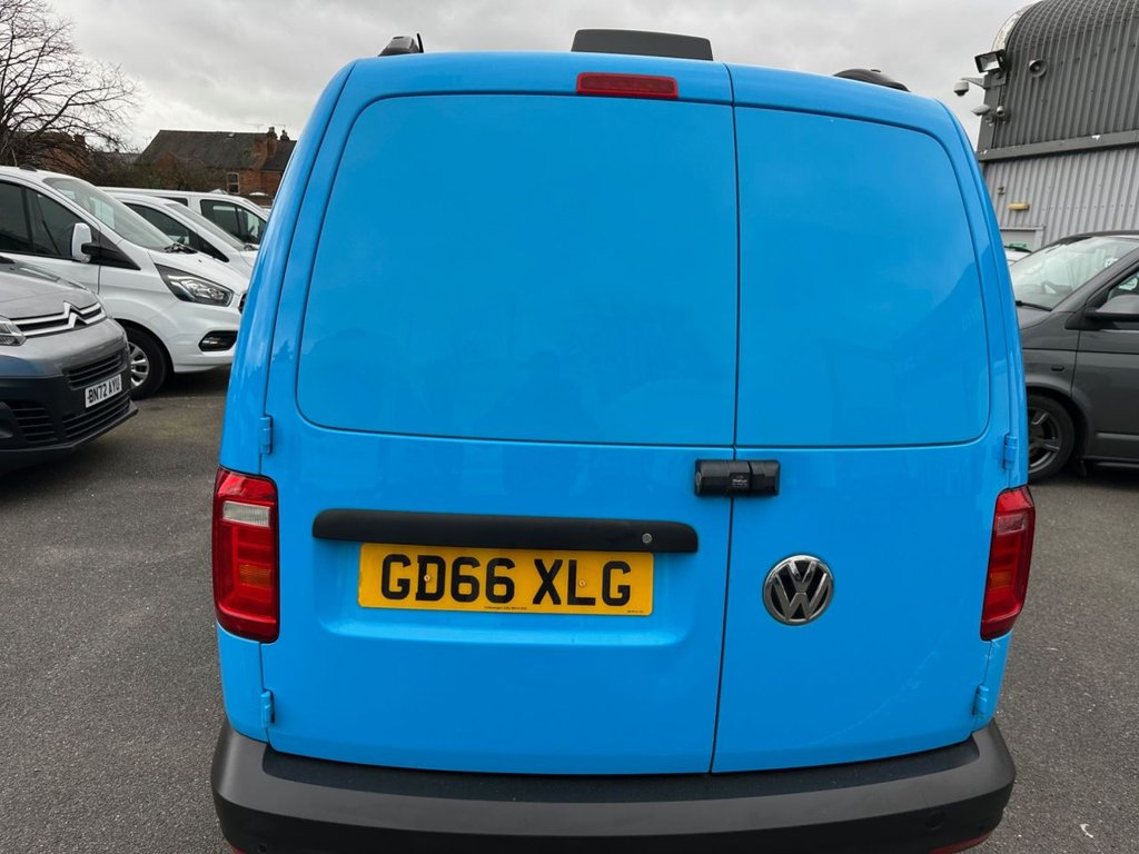 Used Volkswagen Caddy Maxi 2016 for sale - 77849543: Photo 5