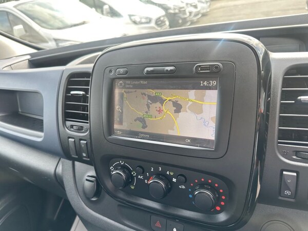 Used Vauxhall Vivaro 2017 for sale - 75924238: Photo 20