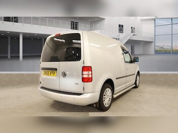 Used Volkswagen Caddy 2015 for sale - 77667630: Photo