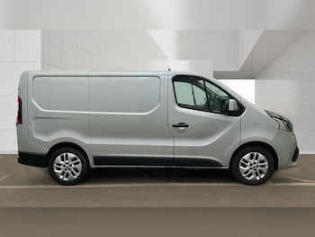 Used Renault Trafic 2018 for sale - 79358787: Photo