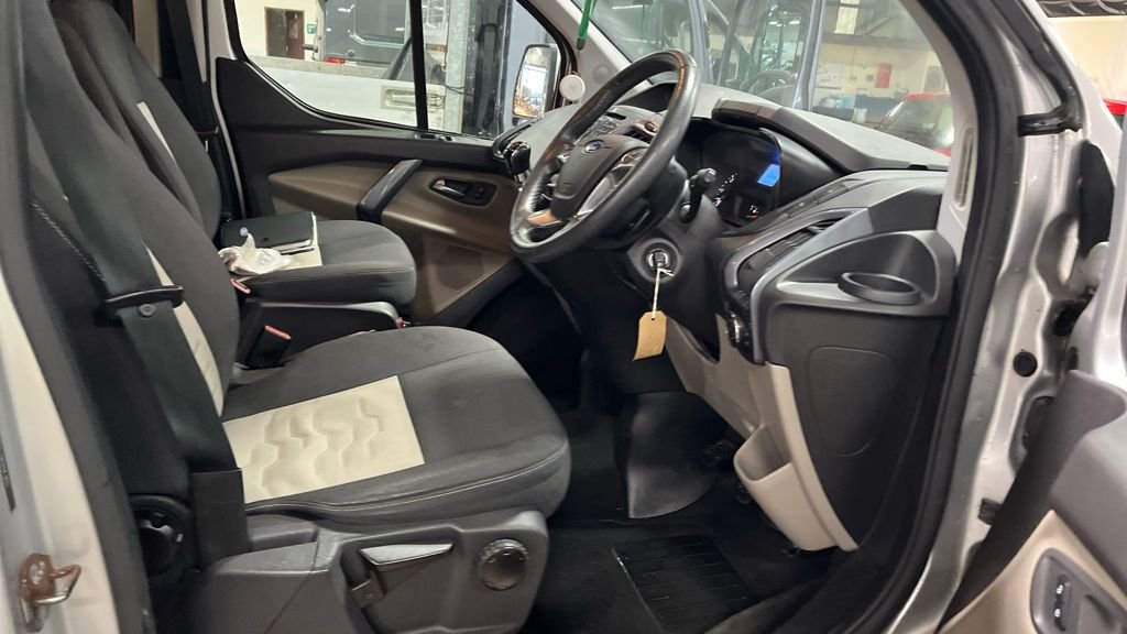 Used Ford Tourneo Custom 2015 for sale - 77636781: Photo 16