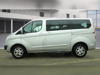 Used Ford Tourneo Custom 2015 for sale - 77636781: Photo