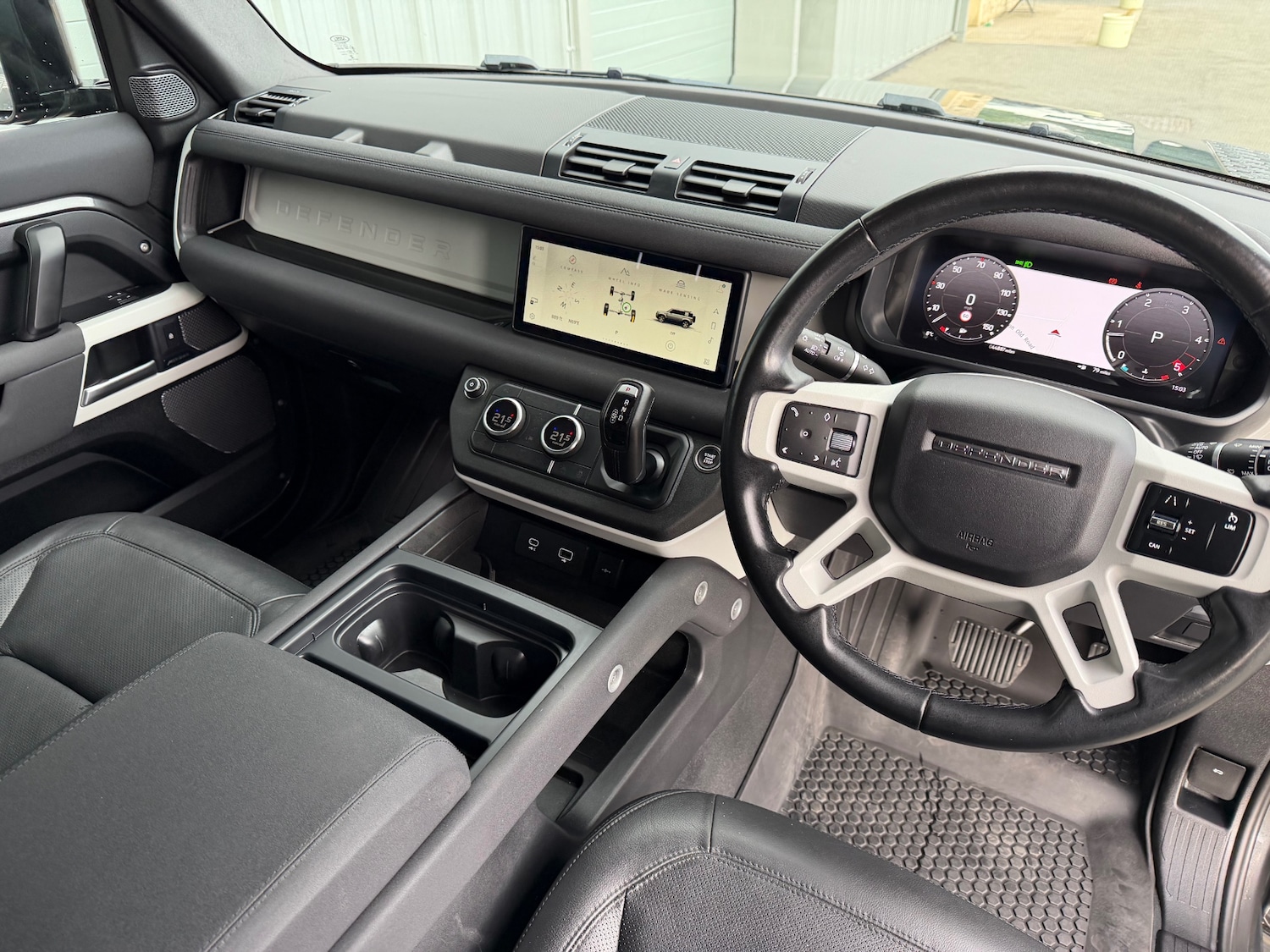 Used Land Rover Defender 2023 for sale - 77818494: Photo 13