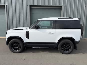 Used Land Rover Defender 2025 for sale - 79873350: Photo