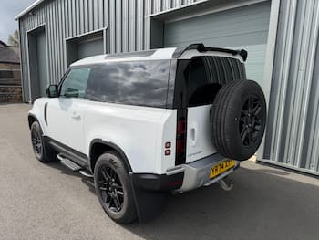 Used Land Rover Defender 2025 for sale - 79873350: Photo