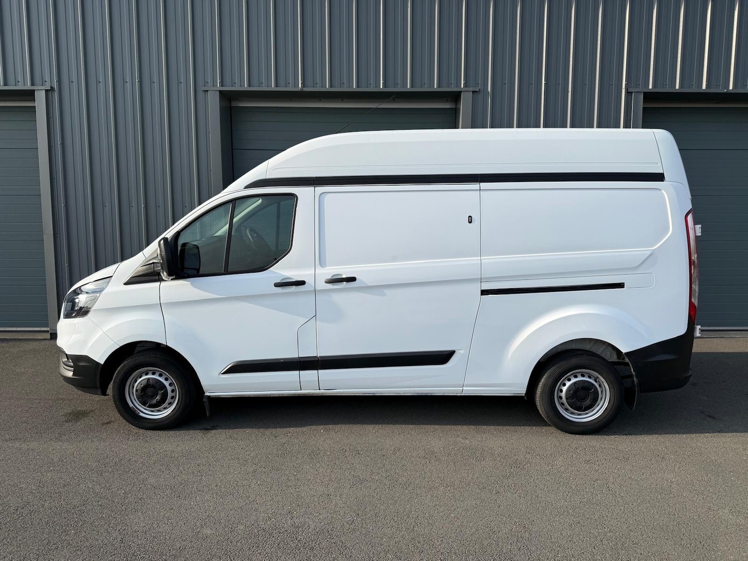 Used Ford Transit Custom 2021 for sale - 77966263: Photo 2