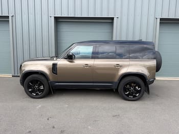 Used Land Rover Defender 2024 for sale - 79735785: Photo