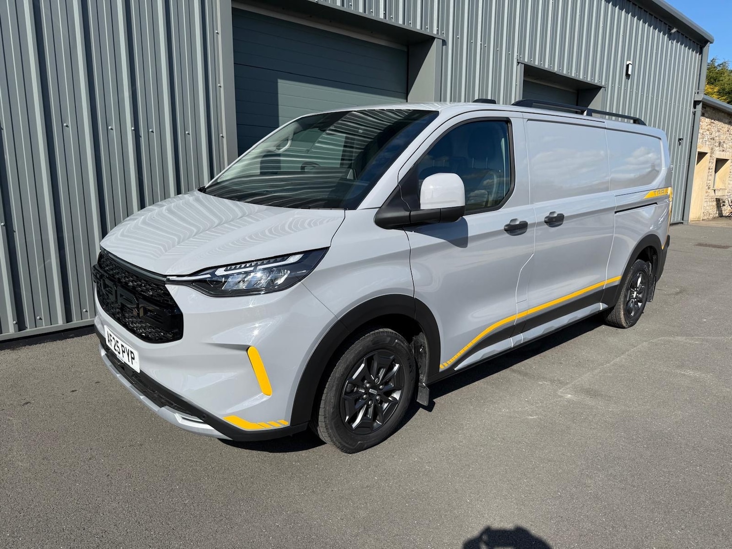 Used Ford Transit Custom 2025 for sale - 78121388: Photo 1