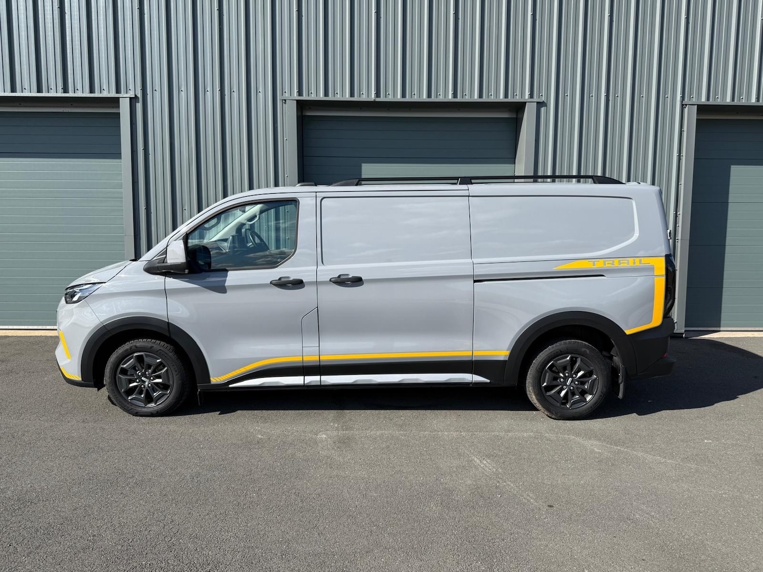 Used Ford Transit Custom 2025 for sale - 78121388: Photo 2