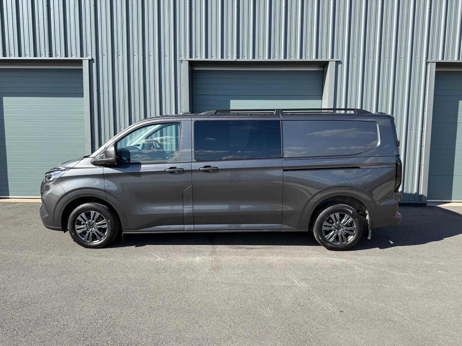 Used Ford Transit Custom 2025 for sale - 78121461: Photo 2