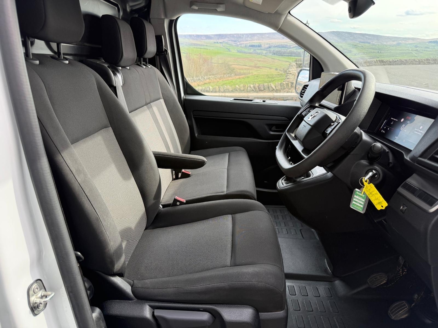 Used Vauxhall Vivaro 2024 for sale - 78132476: Photo 8