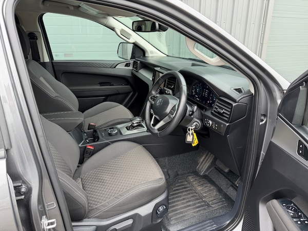 Used Volkswagen Amarok 2024 for sale - 76300575: Photo 16